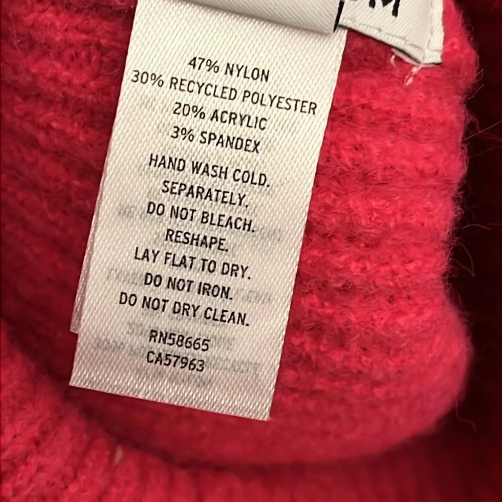 NORDSTROM PINK / RASPBERRY RIBBED CUFFED BEANIE -OS NWT